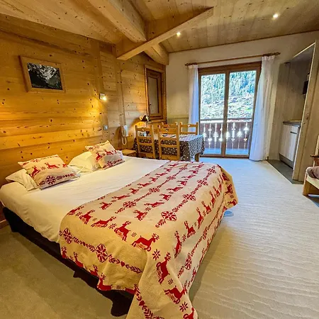 Hotel Igloo-2